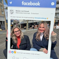 Facebook frame